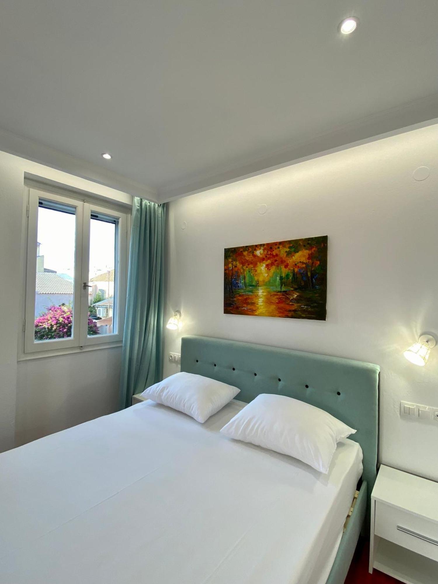Corfu Port Art Studios Екстер'єр фото